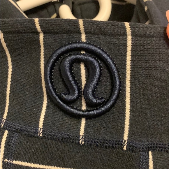 Lululemon Scuba Hoodie - Picture 3 of 4